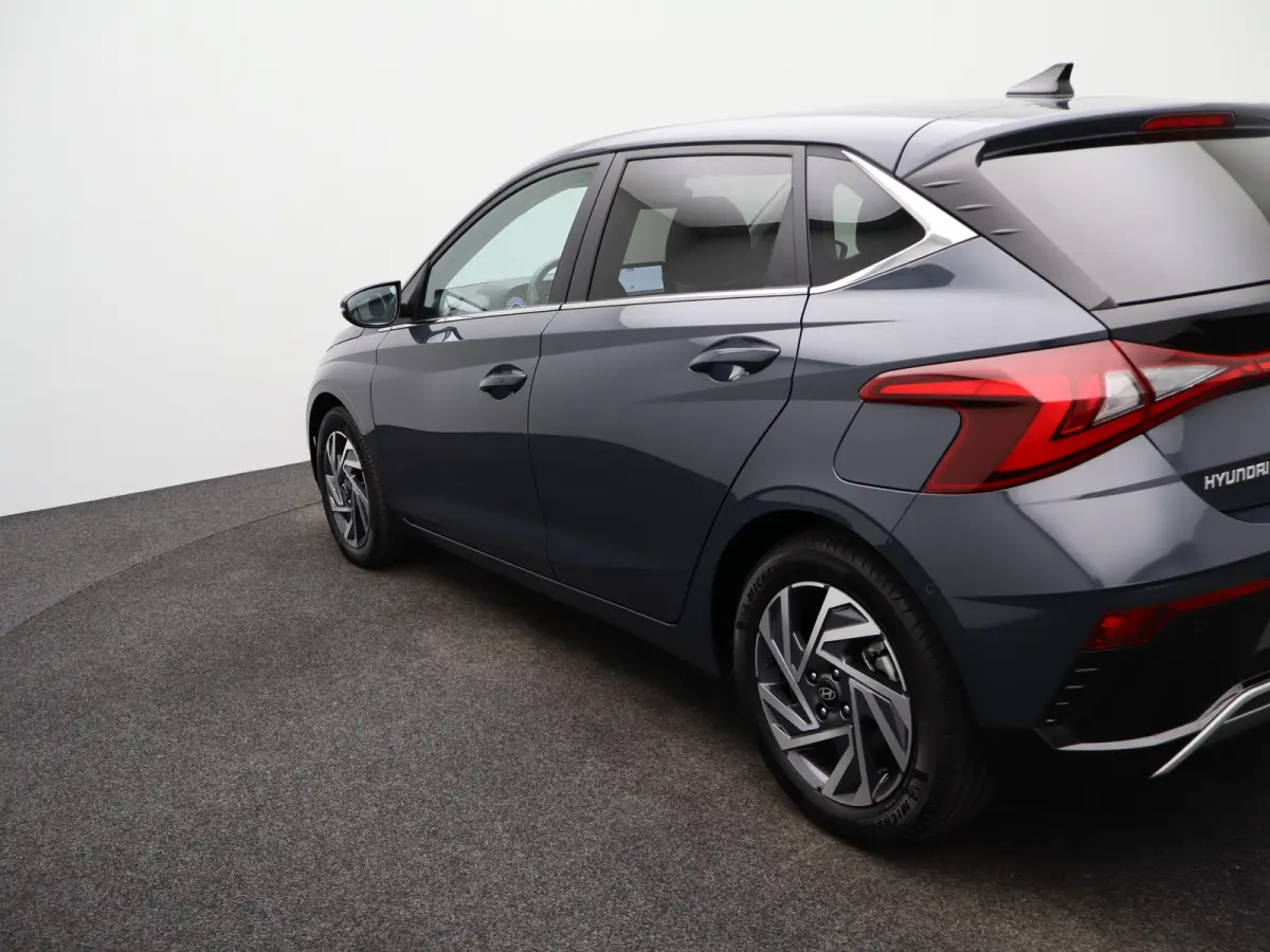 1.0 T-GDI 100pk Premium | Camera | Carplay | Premium audio | Cruise controle | Navigatie | 17'' velgen | Dodehoek detectie | Parkeersensoren