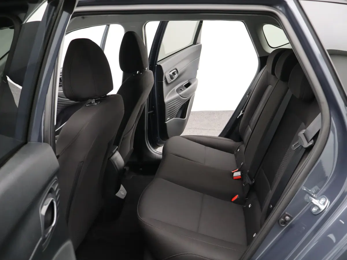1.0 T-GDI 100pk Premium | Camera | Carplay | Premium audio | Cruise controle | Navigatie | 17'' velgen | Dodehoek detectie | Parkeersensoren