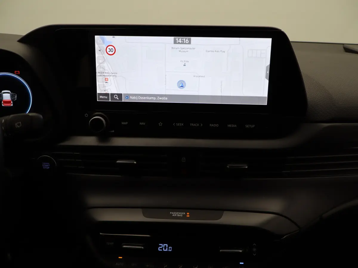 1.0 T-GDI 100pk Premium | Camera | Carplay | Premium audio | Cruise controle | Navigatie | 17'' velgen | Dodehoek detectie | Parkeersensoren