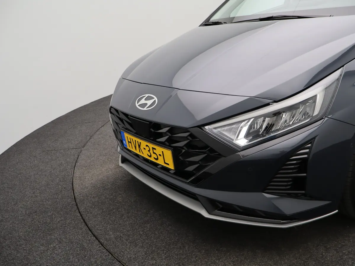 1.0 T-GDI 100pk Premium | Camera | Carplay | Premium audio | Cruise controle | Navigatie | 17'' velgen | Dodehoek detectie | Parkeersensoren