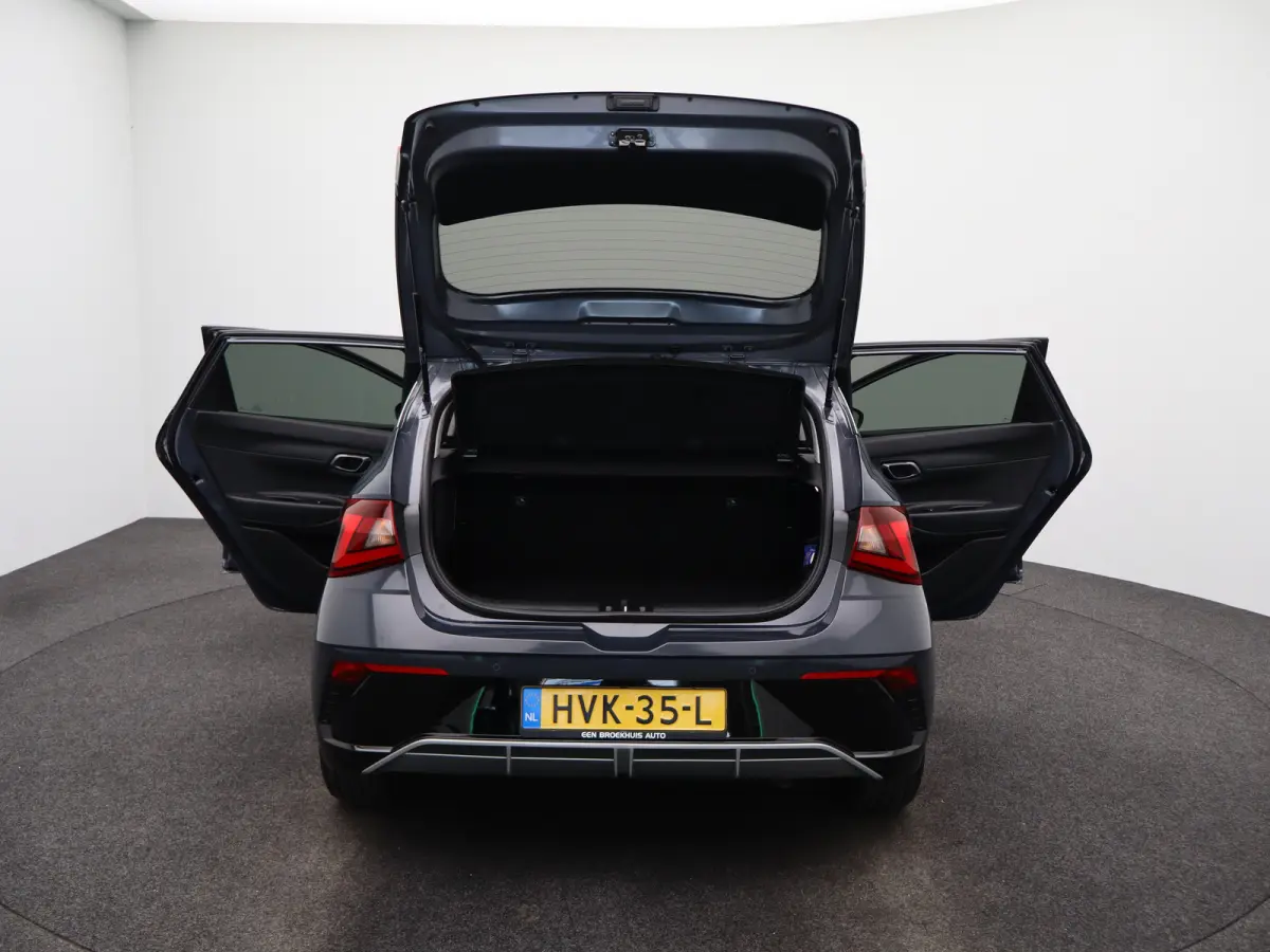 1.0 T-GDI 100pk Premium | Camera | Carplay | Premium audio | Cruise controle | Navigatie | 17'' velgen | Dodehoek detectie | Parkeersensoren