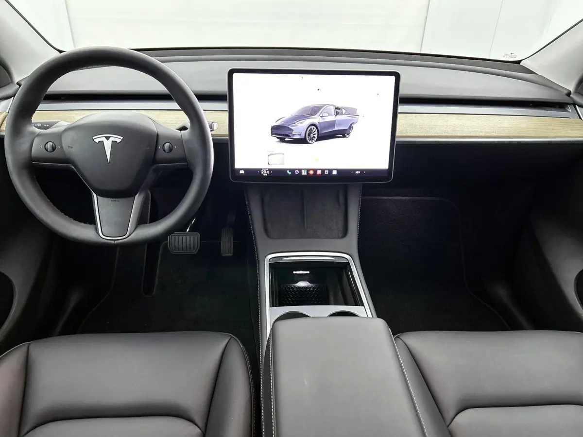 RWD 58 kWh | WORDT VERWACHT | ACHTERUITRIJCAMERA | PANORAMADAK | STOELVERWARMING | KEYLESS | NAVIGATIE | CLIMATE CONTROL | ELEKTRISCH BEDIENBARE VOORSTOEL MET GEHEUGEN |