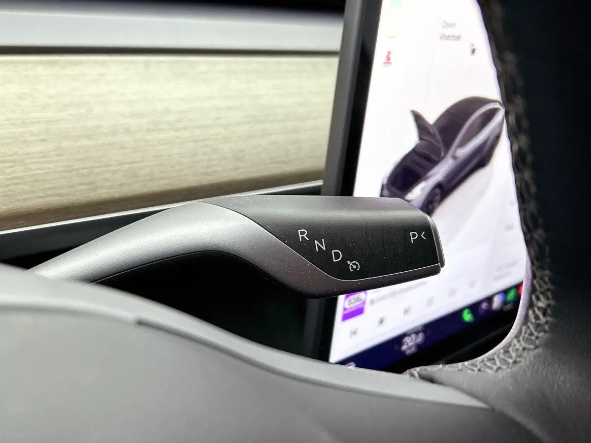 RWD 58 kWh | WORDT VERWACHT | ACHTERUITRIJCAMERA | PANORAMADAK | STOELVERWARMING | KEYLESS | NAVIGATIE | CLIMATE CONTROL | ELEKTRISCH BEDIENBARE VOORSTOEL MET GEHEUGEN |
