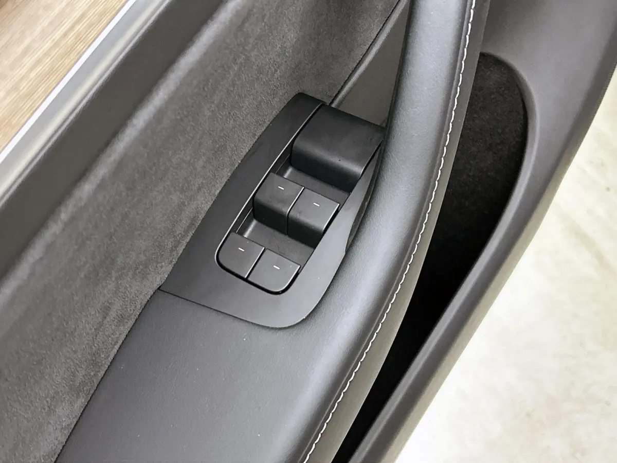 RWD 58 kWh | WORDT VERWACHT | ACHTERUITRIJCAMERA | PANORAMADAK | STOELVERWARMING | KEYLESS | NAVIGATIE | CLIMATE CONTROL | ELEKTRISCH BEDIENBARE VOORSTOEL MET GEHEUGEN |