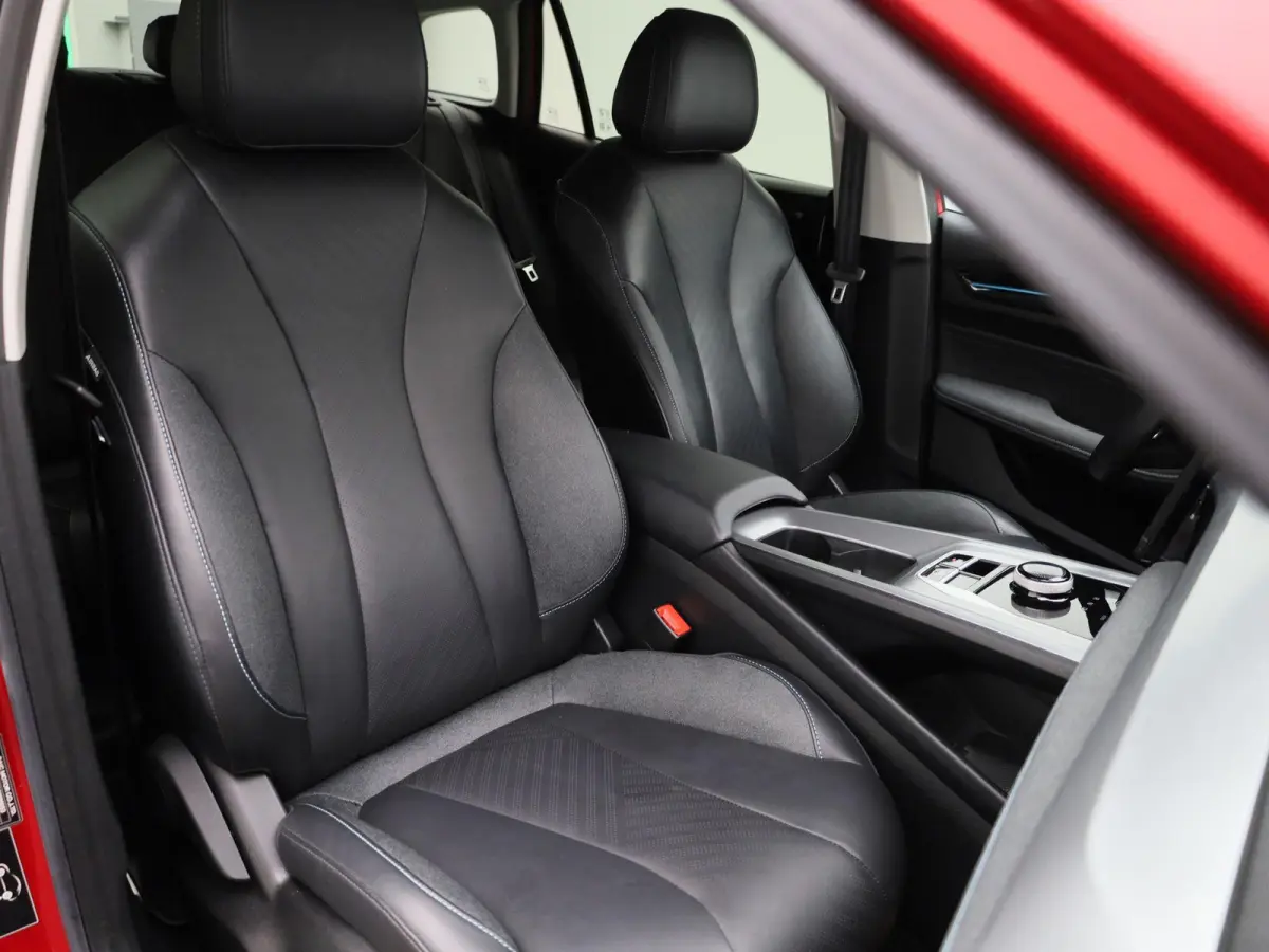 MG5 Electric Standard Range Luxury 50 kWh | 87,1% SOH | ACHTERUITRIJCAMERA | STOELVERWARMING | APPLE CARPLAY | ANDROID AUTO | CRUISECONTROL | LEDEREN BEKLEDING |