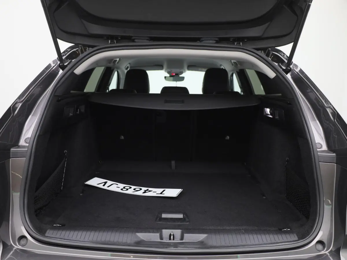 1.2 Business Elegance | AUTOMAAT | ACHTERUITRIJCAMERA | STOELVERWARMING | APPLE CARPLAY / ANDROID AUTO | ADAPTIEVE CRUISECONTROL | DAB+ |