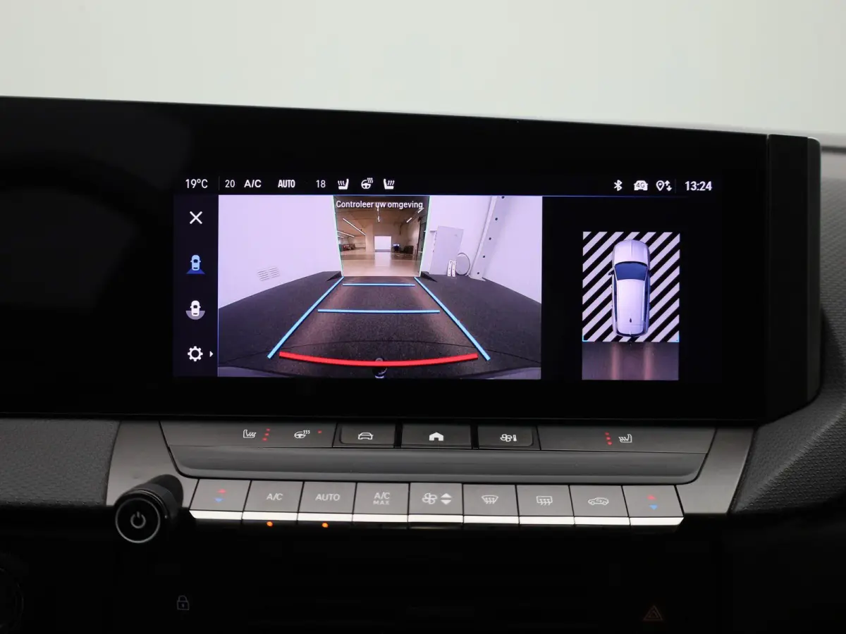 1.2 Business Elegance | AUTOMAAT | ACHTERUITRIJCAMERA | STOELVERWARMING | APPLE CARPLAY / ANDROID AUTO | ADAPTIEVE CRUISECONTROL | DAB+ |