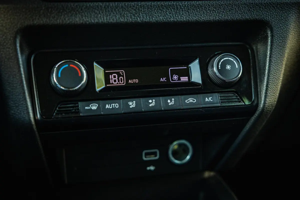 1.0 TSI Business Edition |Bak gereviseerd!