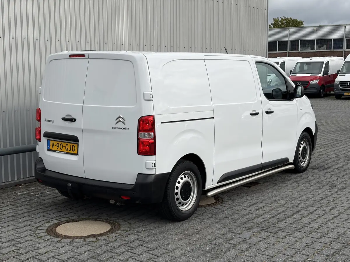 1.5 BlueHDI 100 L2*HAAK*CAM*CRUISE*A/C*3-PERS*PDC*