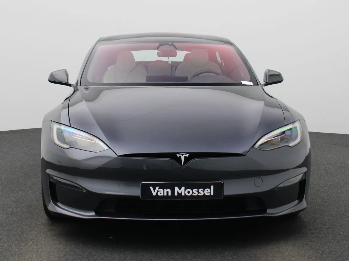 Long Range AUTOMAAT | PANORAMADAK | LEDER | ELEKTRISCHE STOEL | ADAPTIEVE CRUISE | CLIMA | STOELKOELING | STOEL & STUURVERWARMING | 360 CAMERA | 12 MAANDEN BOVAG GARANTIE |