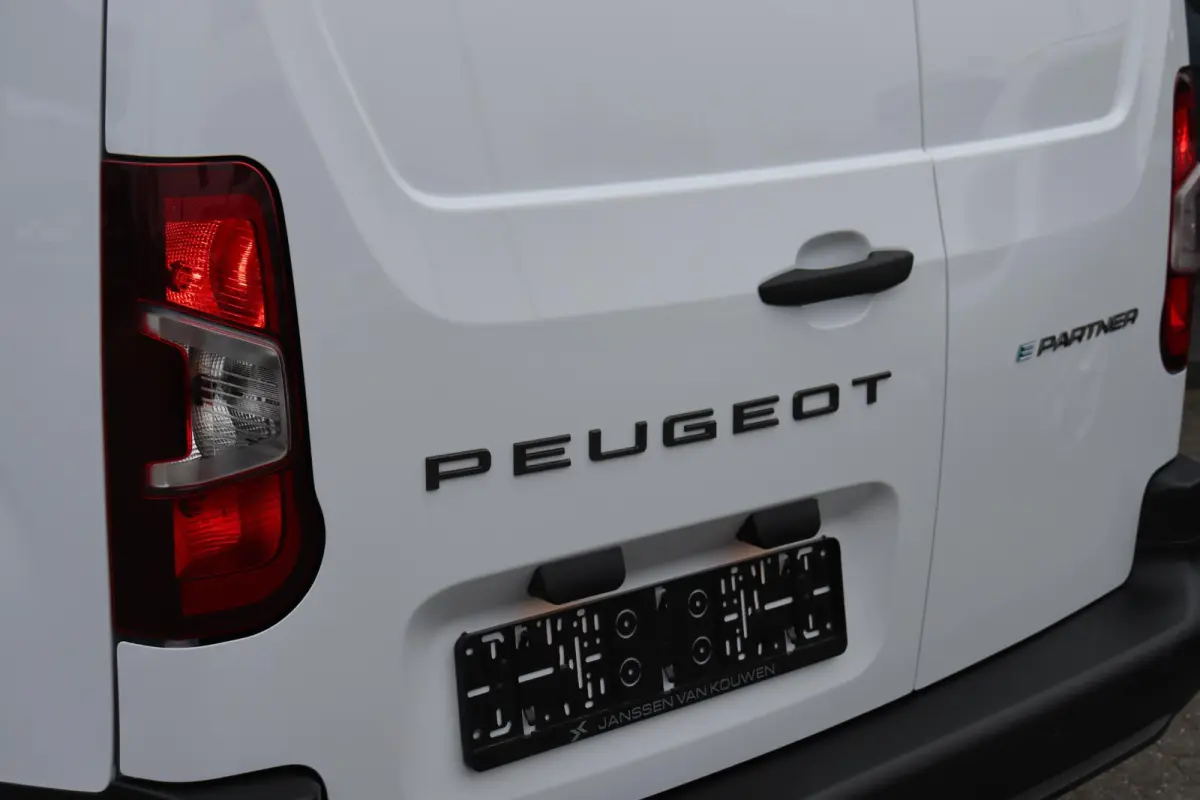 136 L1 50 kWh Demo vooedeel / 2+6 jaar garantie