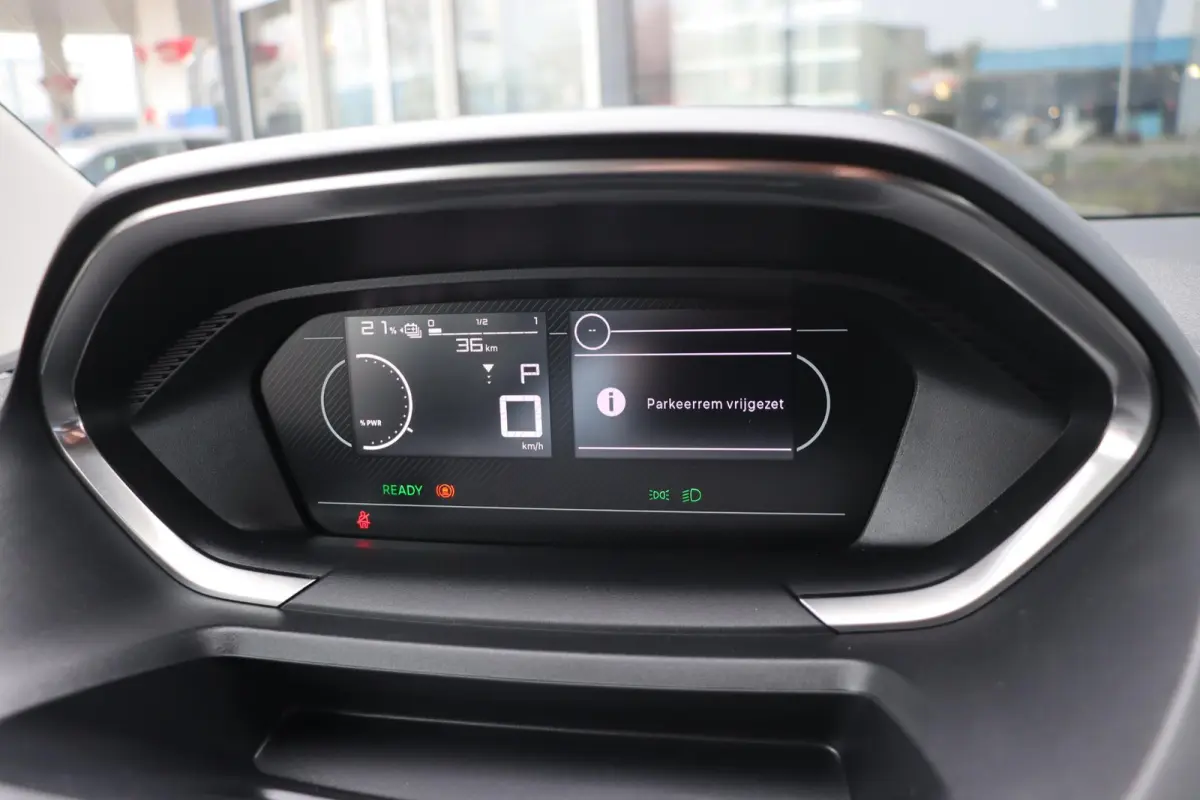 136 L1 50 kWh Demo vooedeel / 2+6 jaar garantie