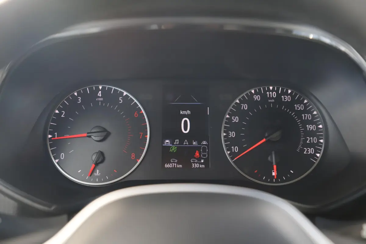 1.0 TCe Zen Navigatie Carplay Android Airco Cruise Control Rijstrooksensor Parkeersensor