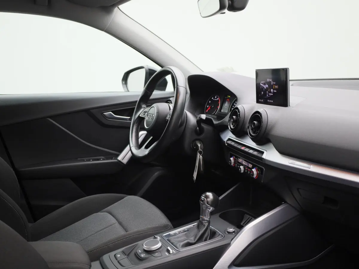 1.0 TFSI Sport Pro Line | NAVIGATIE | CLIMATE CONTROL | CRUISE CONTROL | PARKEERSENSOREN | 19'' LICHTMETALEN VELGEN | MULTIFUNCTIONEEL STUURWIEL |