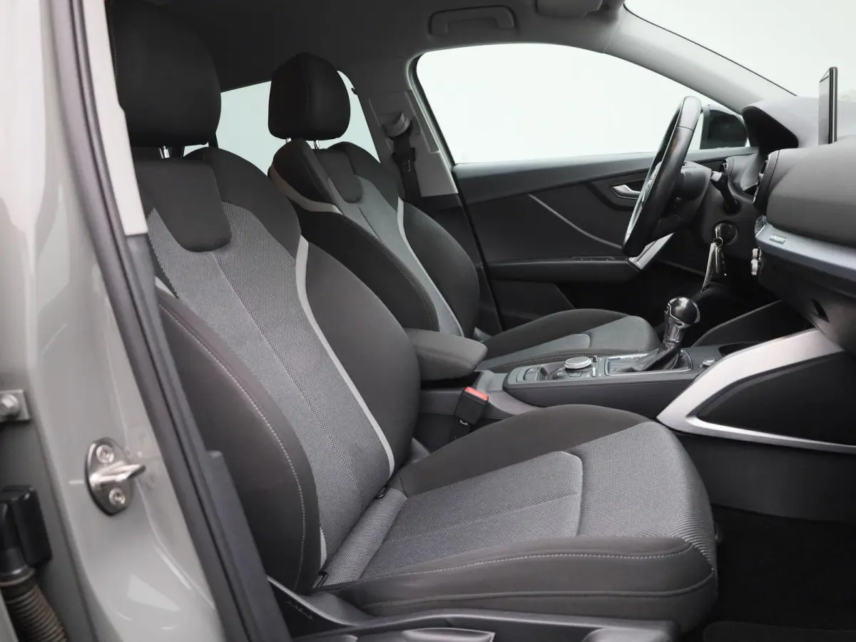 1.0 TFSI Sport Pro Line | NAVIGATIE | CLIMATE CONTROL | CRUISE CONTROL | PARKEERSENSOREN | 19'' LICHTMETALEN VELGEN | MULTIFUNCTIONEEL STUURWIEL |