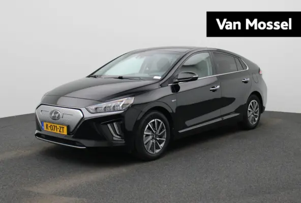 Comfort EV 38 kWh | 100% SOH | ACHTERUITRIJCAMERA | STOELVERWARMING | APPLE CARPLAY - ANDROID AUTO | INFINITY AUDIO | KEYLESS START |