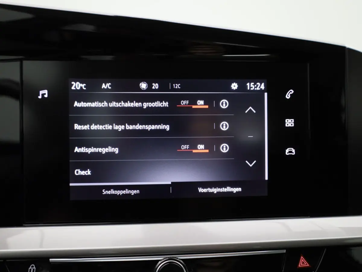 Edition 50-kWh 11kw bl. | 97,31% SOH | 3-FASE | ACHTERUITRIJCAMERA | WARMTEPOMP | CLIMATE CONTROL | CRUISE CONTROL | VIRTUAL COCKPIT | LANE ASSIST | KEYLESS |