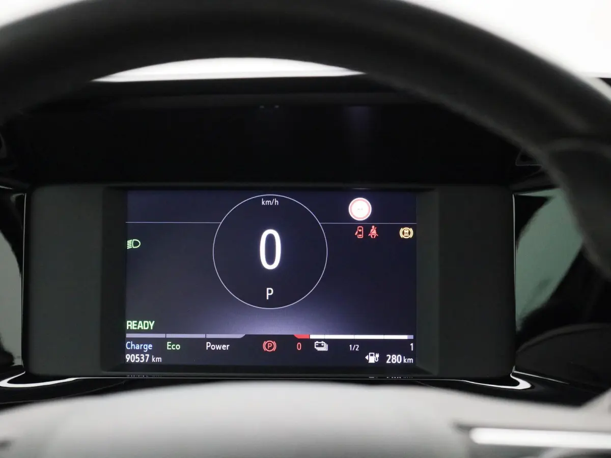 Edition 50-kWh 11kw bl. | 97,31% SOH | 3-FASE | ACHTERUITRIJCAMERA | WARMTEPOMP | CLIMATE CONTROL | CRUISE CONTROL | VIRTUAL COCKPIT | LANE ASSIST | KEYLESS |