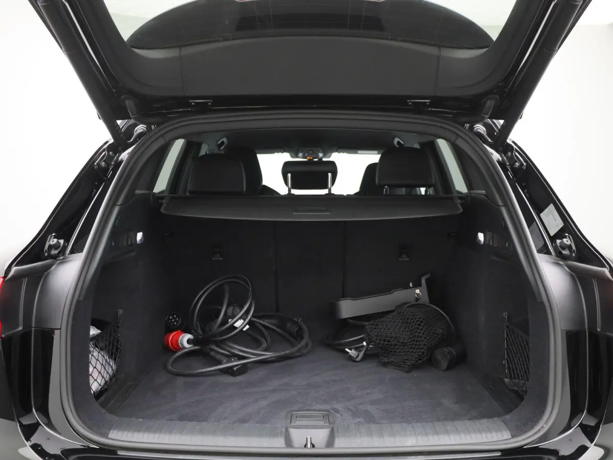 S edition 100 kWh | 360 Camera | B&O audio | S-line | Navigatie | 21 Inch Velgen | Head-up display | Stoel/stuur verwarming |