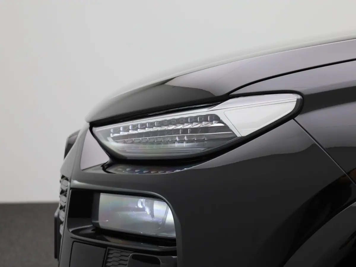 S edition 100 kWh | 360 Camera | B&O audio | S-line | Navigatie | 21 Inch Velgen | Head-up display | Stoel/stuur verwarming |
