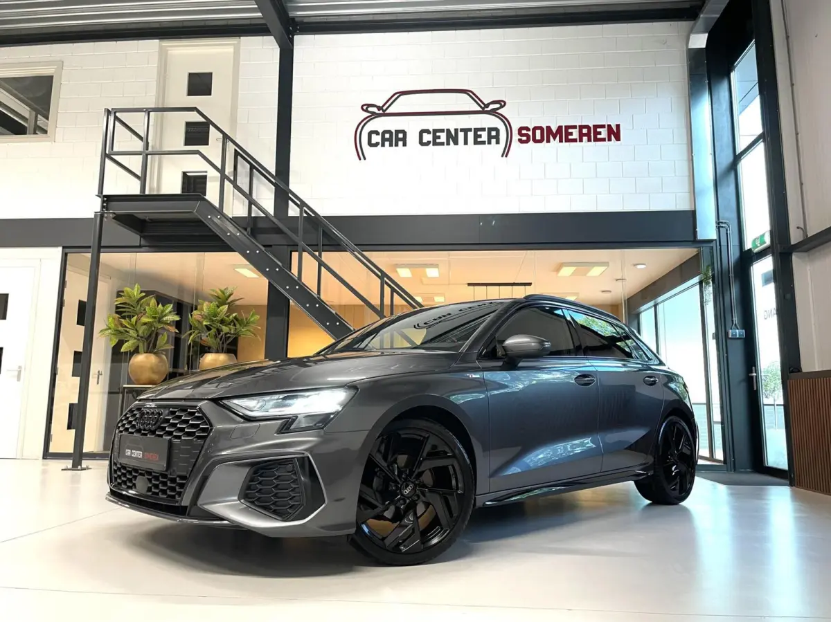 35 TFSI S-Line Black Edition/ Cam/ Leder/ 19''LMV/ CarPlay