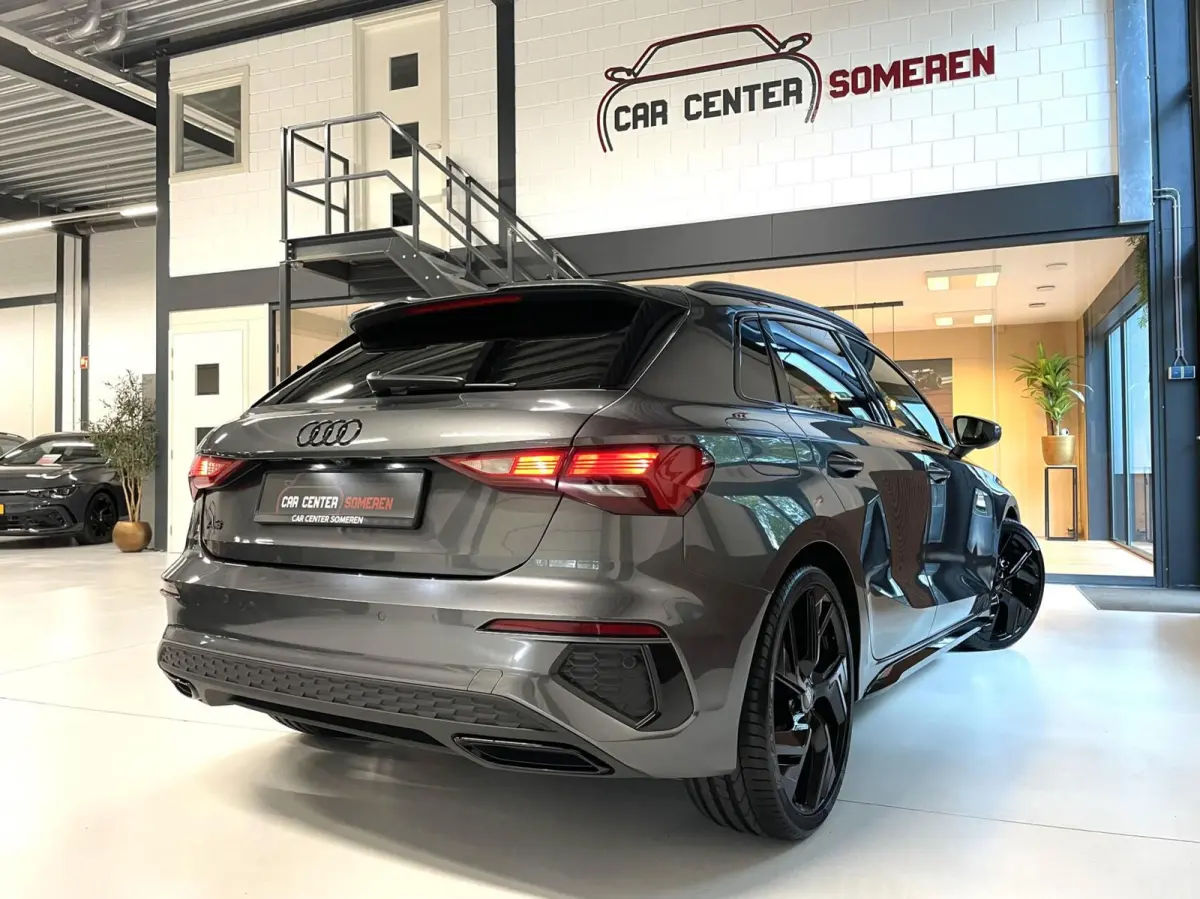 35 TFSI S-Line Black Edition/ Cam/ Leder/ 19''LMV/ CarPlay