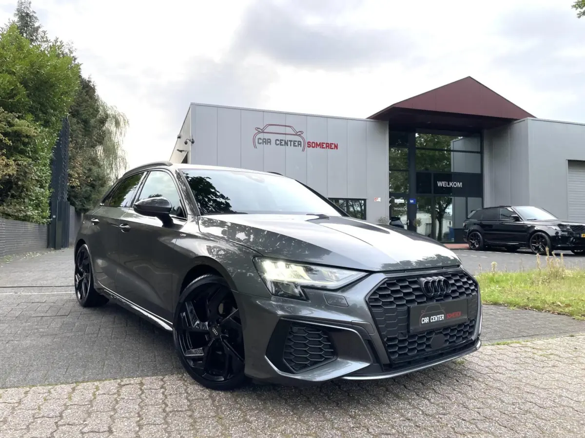 35 TFSI S-Line Black Edition/ Cam/ Leder/ 19''LMV/ CarPlay