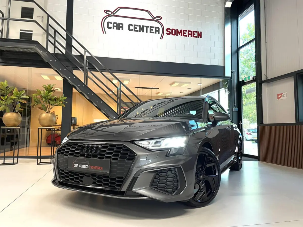 35 TFSI S-Line Black Edition/ Cam/ Leder/ 19''LMV/ CarPlay