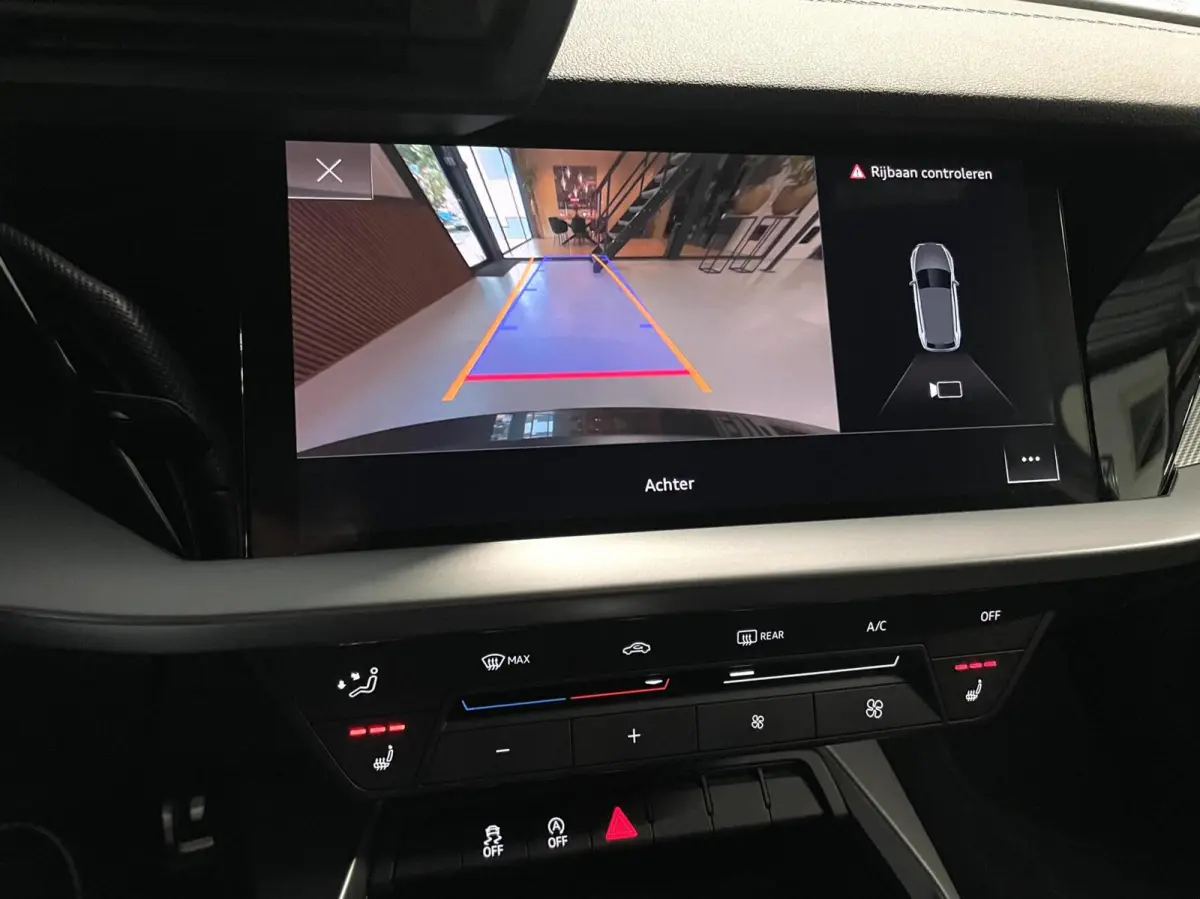 35 TFSI S-Line Black Edition/ Cam/ Leder/ 19''LMV/ CarPlay