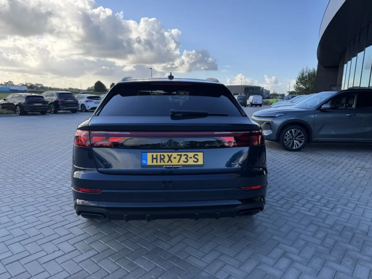 Audi 60 TFSI e | Quattro | B&O A Audi Q8 60 TFSI e | Quattro | B&O Advanced | Pano | Full | Massage |