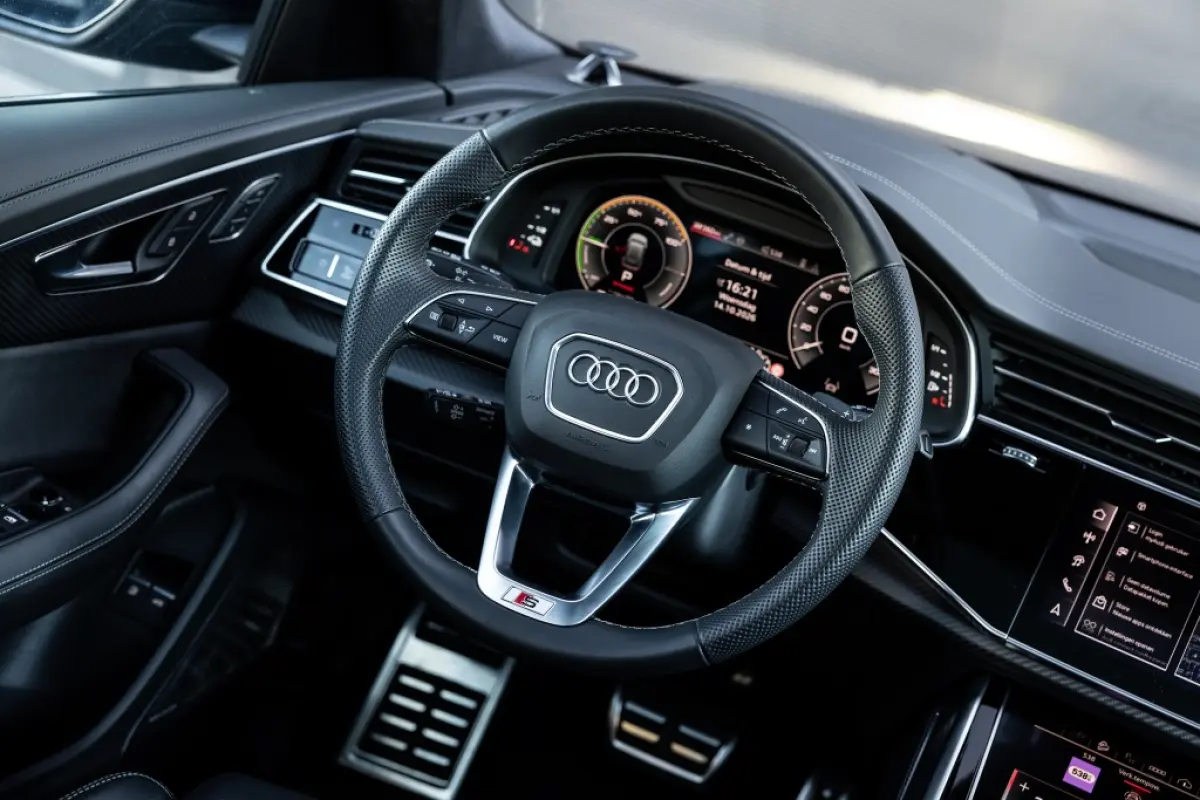 Audi 60 TFSI e | Quattro | B&O A Audi Q8 60 TFSI e | Quattro | B&O Advanced | Pano | Full | Massage |