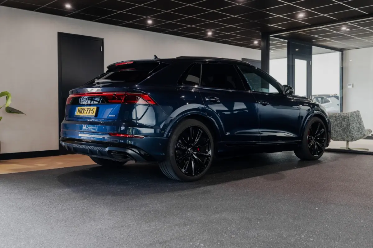 Audi 60 TFSI e | Quattro | B&O A Audi Q8 60 TFSI e | Quattro | B&O Advanced | Pano | Full | Massage |