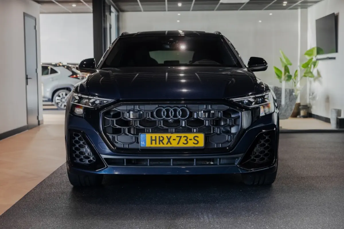Audi 60 TFSI e | Quattro | B&O A Audi Q8 60 TFSI e | Quattro | B&O Advanced | Pano | Full | Massage |
