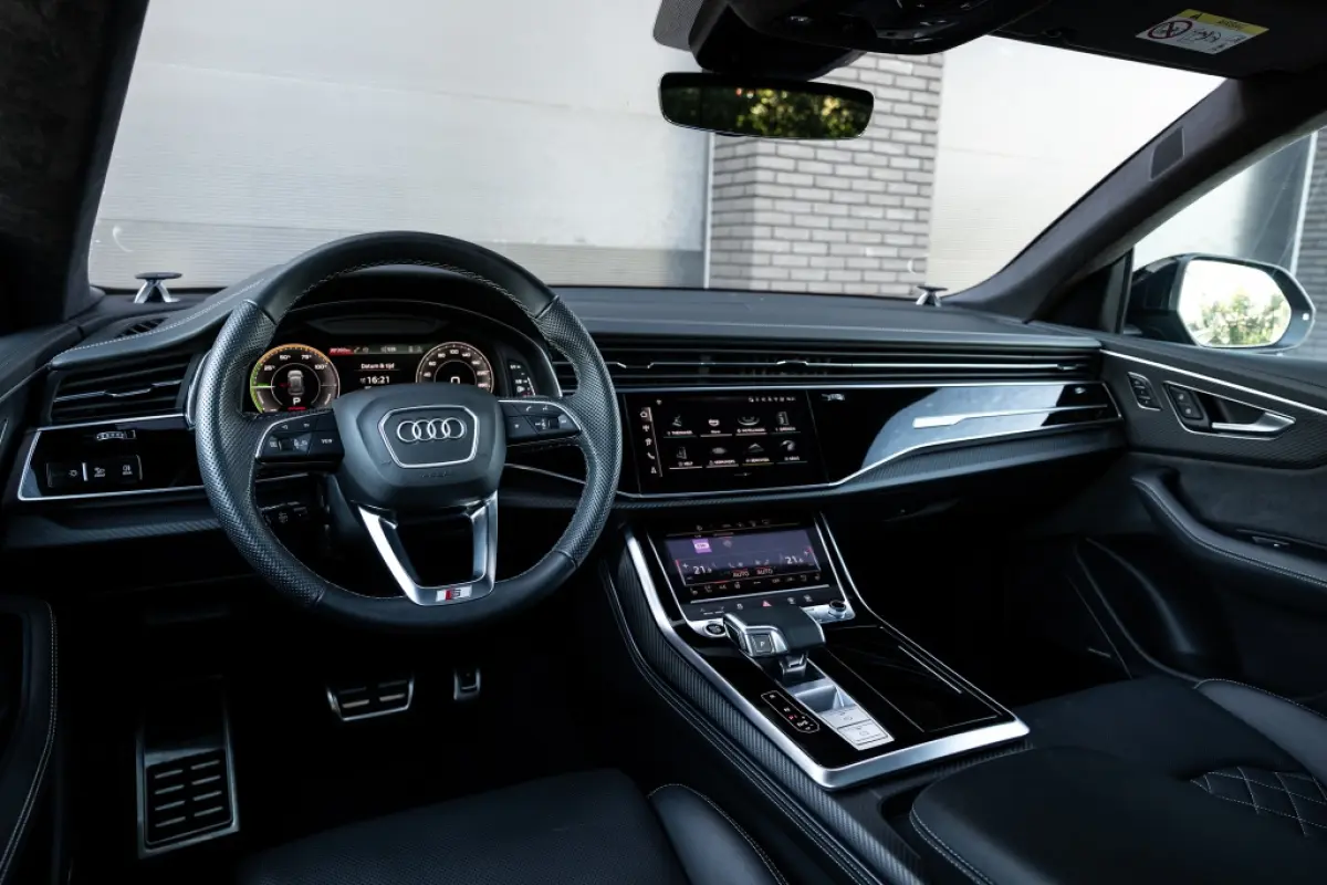 Audi 60 TFSI e | Quattro | B&O A Audi Q8 60 TFSI e | Quattro | B&O Advanced | Pano | Full | Massage |