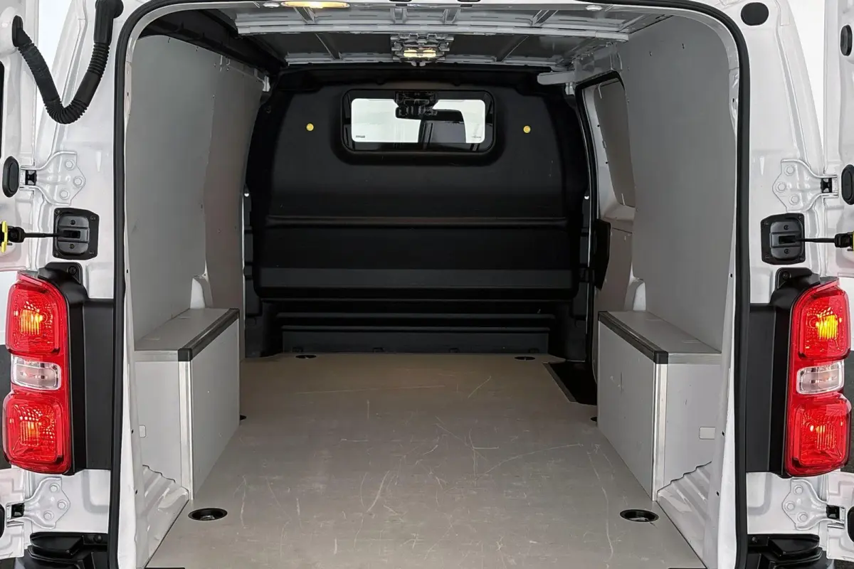 2.0 Diesel 145 L3 Facelift Camera Apple CarPlay Tweezitsbank PDC