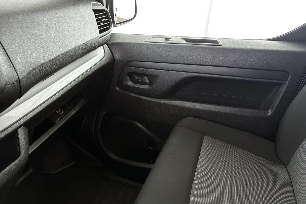 2.0 Diesel 145 L3 Facelift Camera Apple CarPlay Tweezitsbank PDC