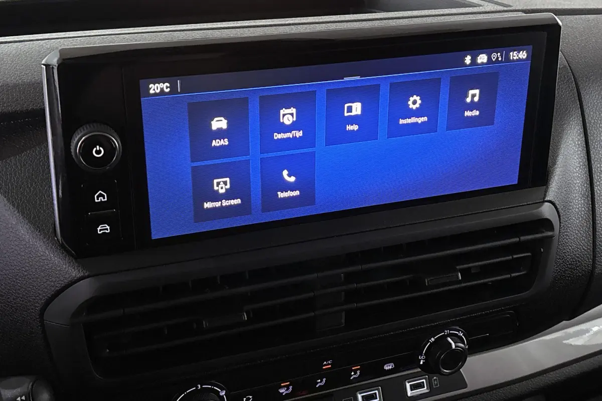 2.0 Diesel 145 L3 Facelift Camera Apple CarPlay Tweezitsbank PDC