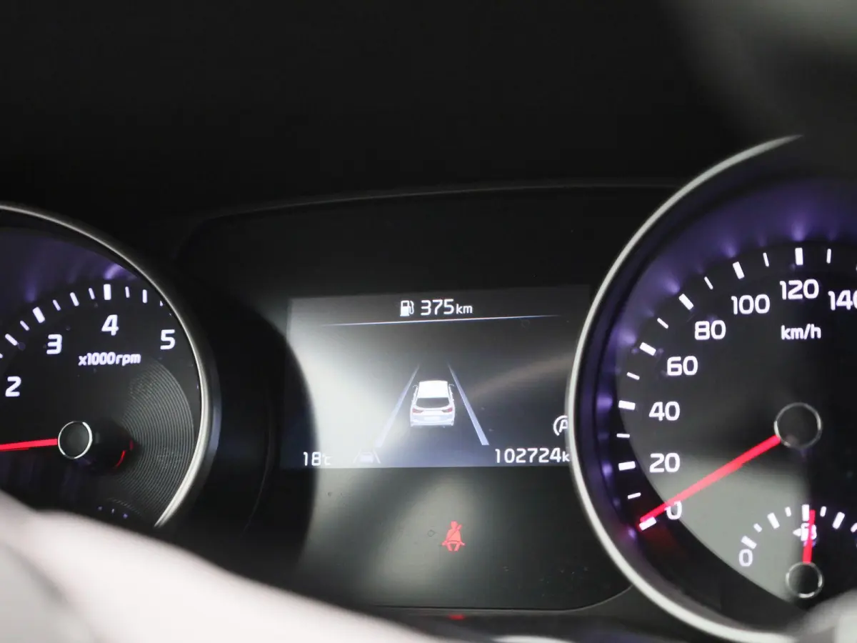 1.0 T-GDi DynamicLine | ACHTERUITRIJCAMERA | APPLE CARPLAY - ANDROID AUTO | CLIMATE CONTROL | CRUISE CONTROL | LANE ASSIST |