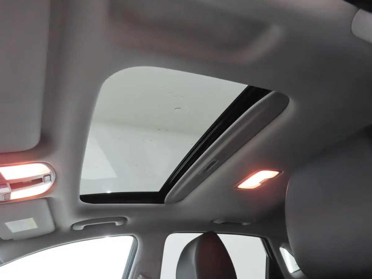 1.6 GDI HEV PREMIUM SKY I SCHUIFDAK I AUTOMAAT I P-CAMERA I APPLE CARPLAY I CLIMATE CONTROL