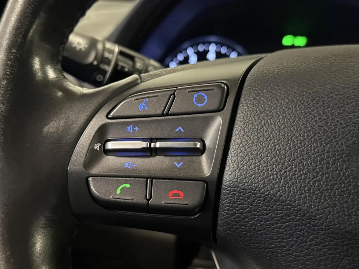 1.0 T-GDI Premium | Parkeersensoren | Camera | Stoel en stuurverwarming | Dodehoekdetectie | Cruise | Apple Carplay | Dealer onderhouden