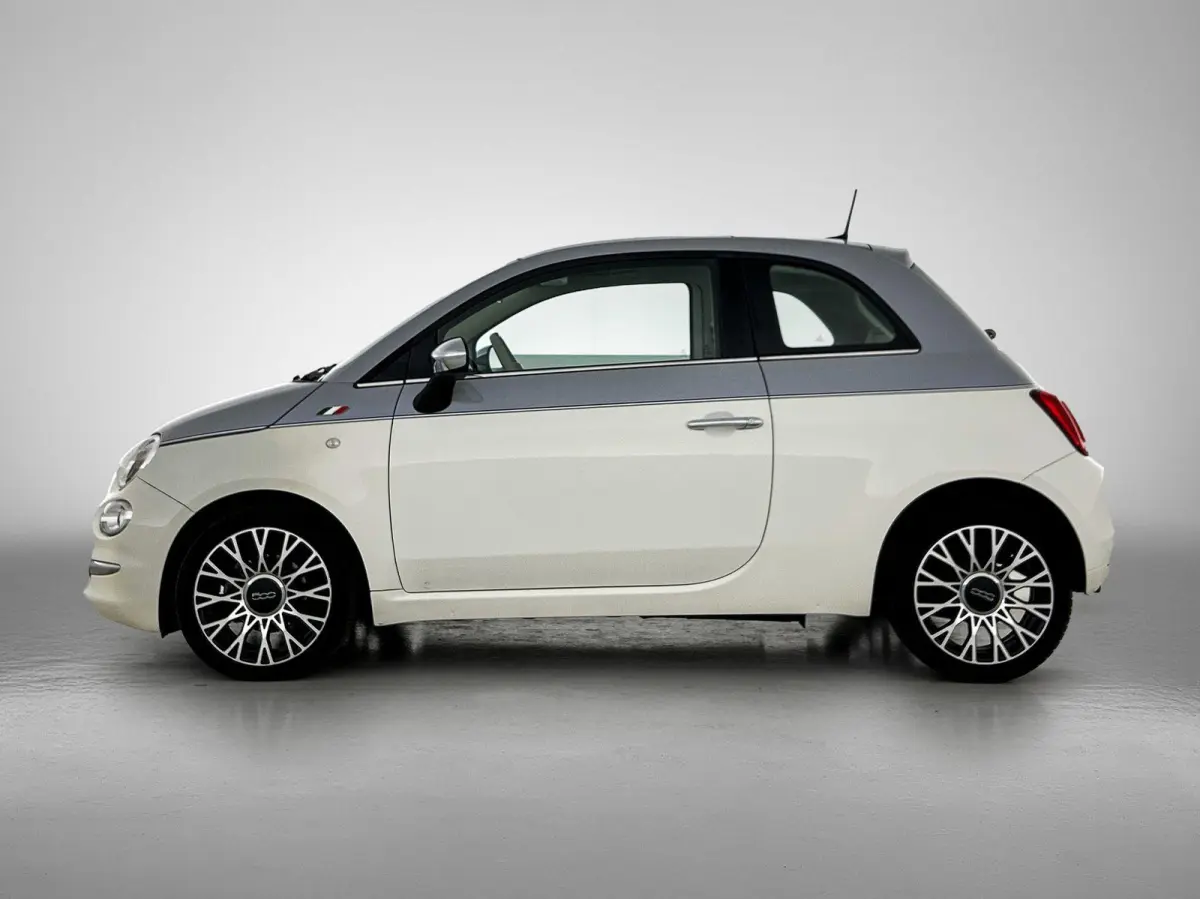 0.9 TwinAir Turbo Collezione | PANORAMADAK | BLUETOOTH | CRUISE CONTROL | PARKEERSENSOREN ACHTER | LICHTMETALEN VELGEN | AIRCO | DIGITAL COCKPIT | NAVIGATIE | DAB RADIO | MULTIFUNCTIONEEL ST