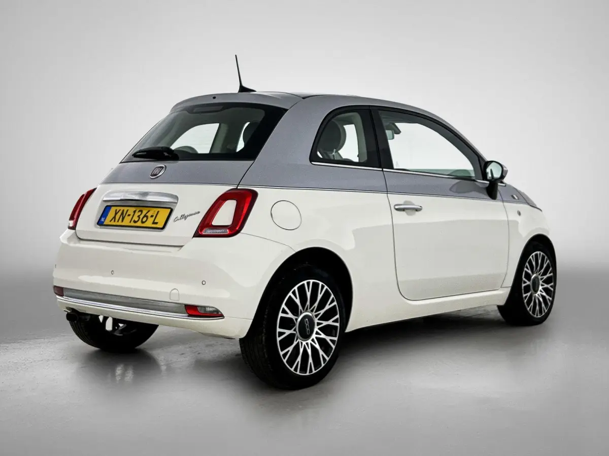 0.9 TwinAir Turbo Collezione | PANORAMADAK | BLUETOOTH | CRUISE CONTROL | PARKEERSENSOREN ACHTER | LICHTMETALEN VELGEN | AIRCO | DIGITAL COCKPIT | NAVIGATIE | DAB RADIO | MULTIFUNCTIONEEL ST
