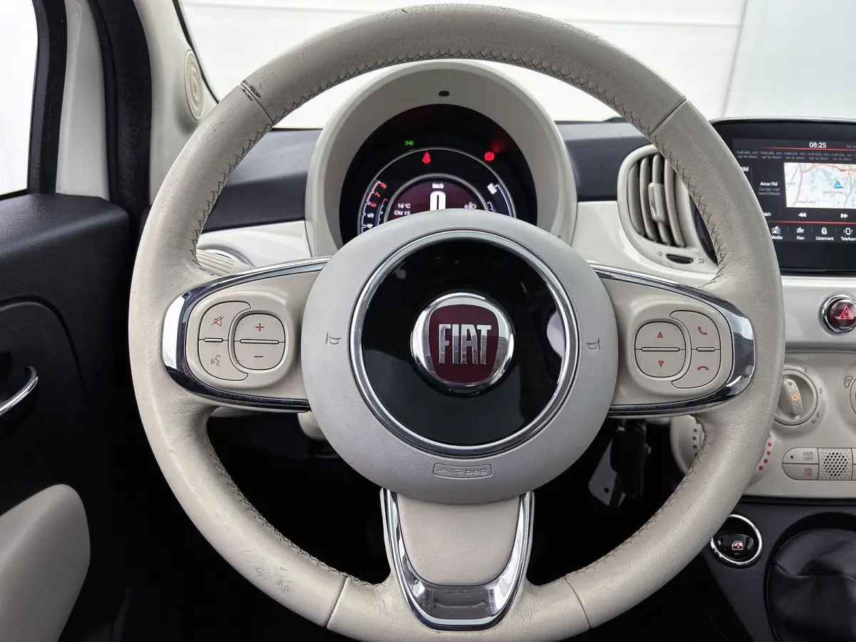 0.9 TwinAir Turbo Collezione | PANORAMADAK | BLUETOOTH | CRUISE CONTROL | PARKEERSENSOREN ACHTER | LICHTMETALEN VELGEN | AIRCO | DIGITAL COCKPIT | NAVIGATIE | DAB RADIO | MULTIFUNCTIONEEL ST