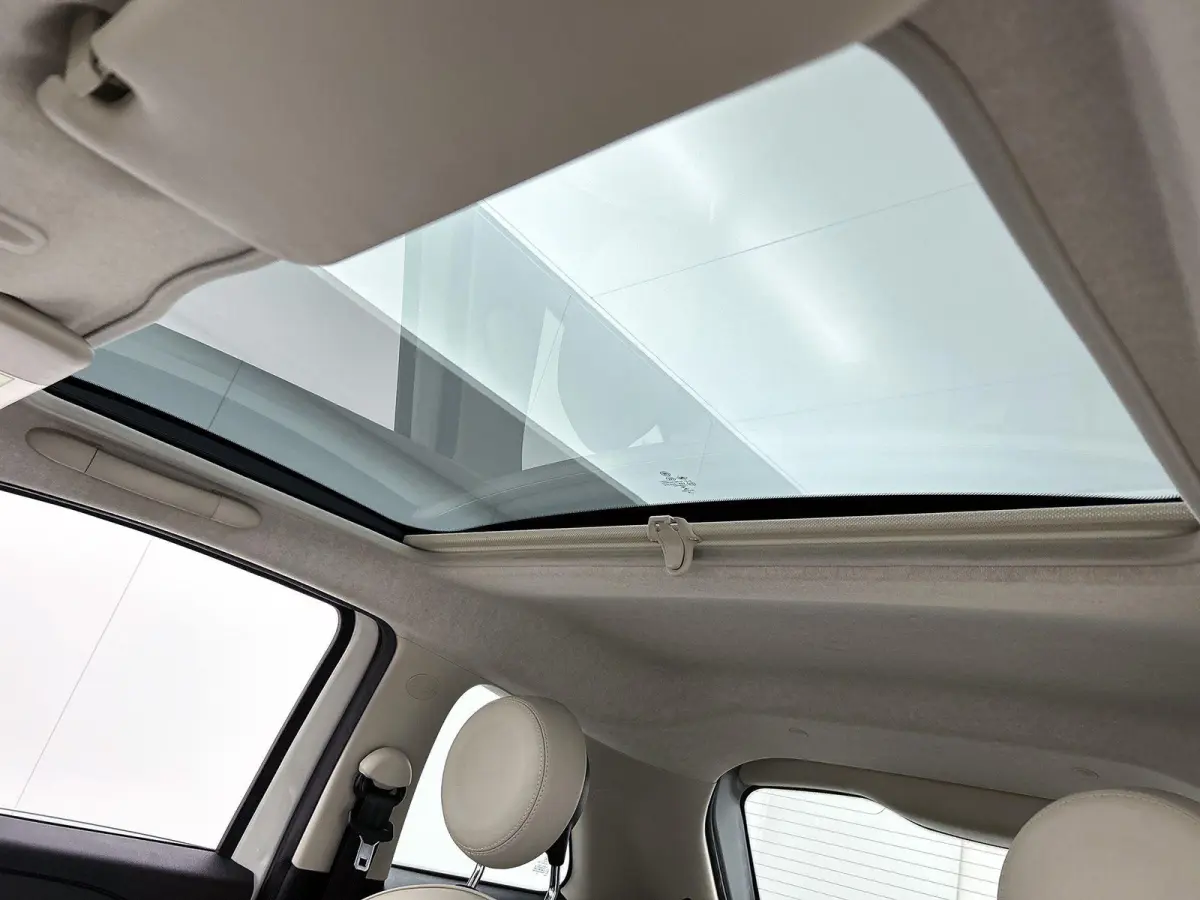 0.9 TwinAir Turbo Collezione | PANORAMADAK | BLUETOOTH | CRUISE CONTROL | PARKEERSENSOREN ACHTER | LICHTMETALEN VELGEN | AIRCO | DIGITAL COCKPIT | NAVIGATIE | DAB RADIO | MULTIFUNCTIONEEL ST