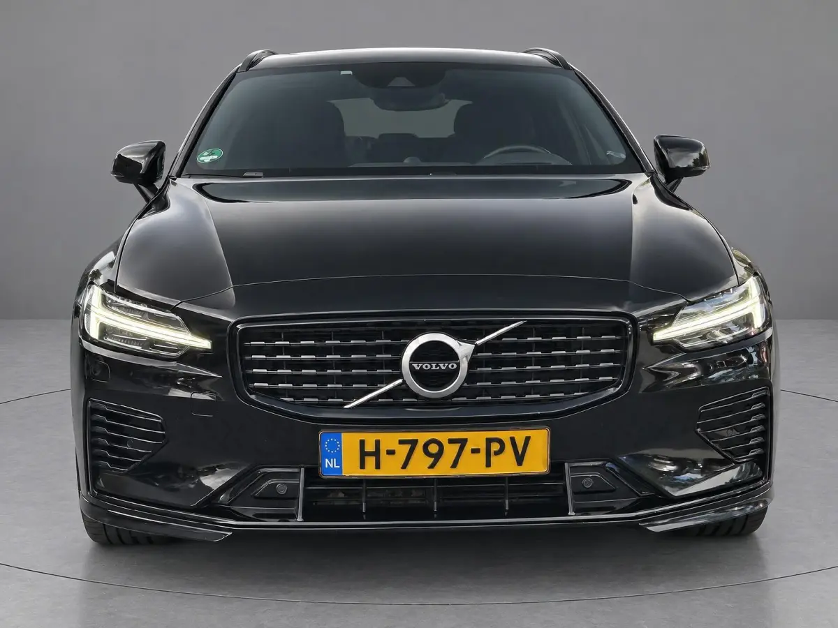 T6 Hybrid AWD R-Design | Pano | Bowers&Wilkins | Trekhaak | Stoelventilatie | Styling kit | Rijklaarprijs
