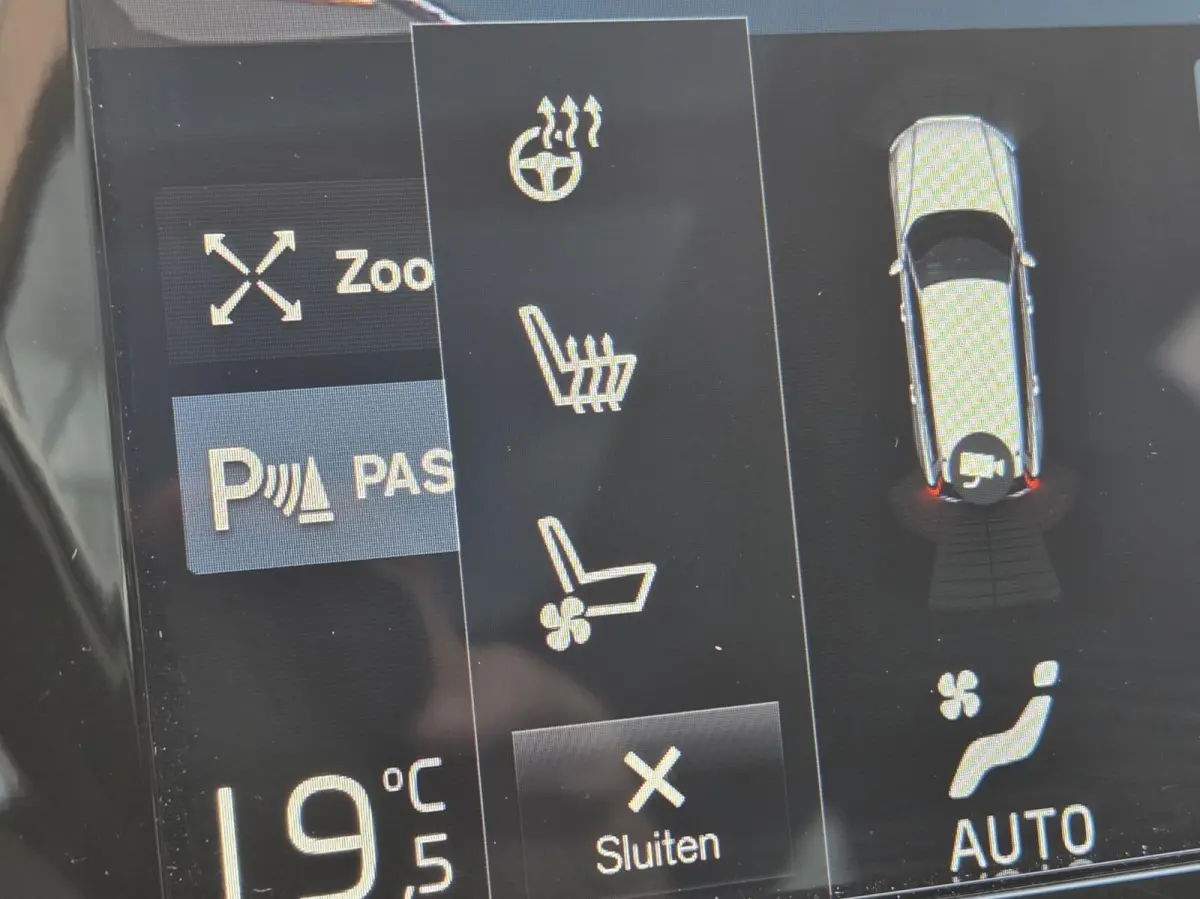 T6 Hybrid AWD R-Design | Pano | Bowers&Wilkins | Trekhaak | Stoelventilatie | Styling kit | Rijklaarprijs