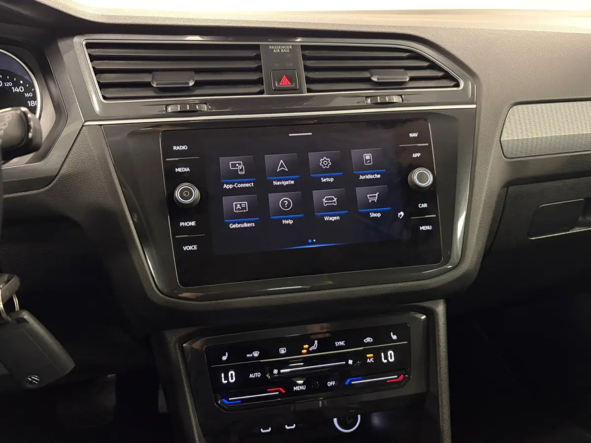 1.5 TSI Life Business*Automaat*Stoelverwarming*Camera*PDC*Navi*Cruise-Control*