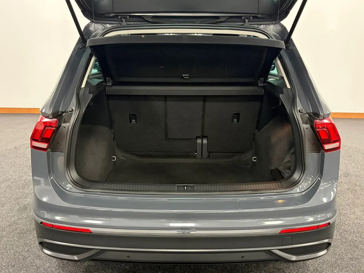 1.5 TSI Life Business*Automaat*Stoelverwarming*Camera*PDC*Navi*Cruise-Control*