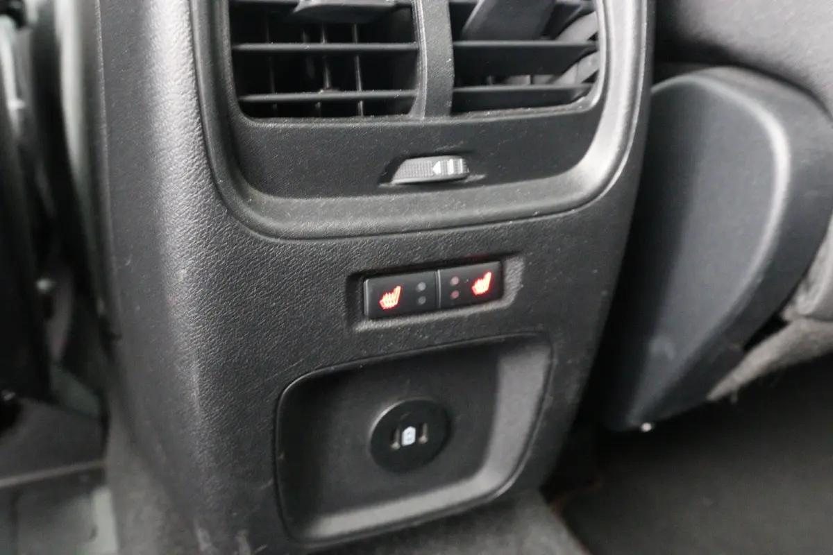 2.5 PHEV ST-Line | Dealer Onderhouden! | 1e Eigenaar! | Winterpack | Clima | Camera | Navi | Cruise Control | Parkeersensoren V+A | Keyless | Lichtmetalen Velgen