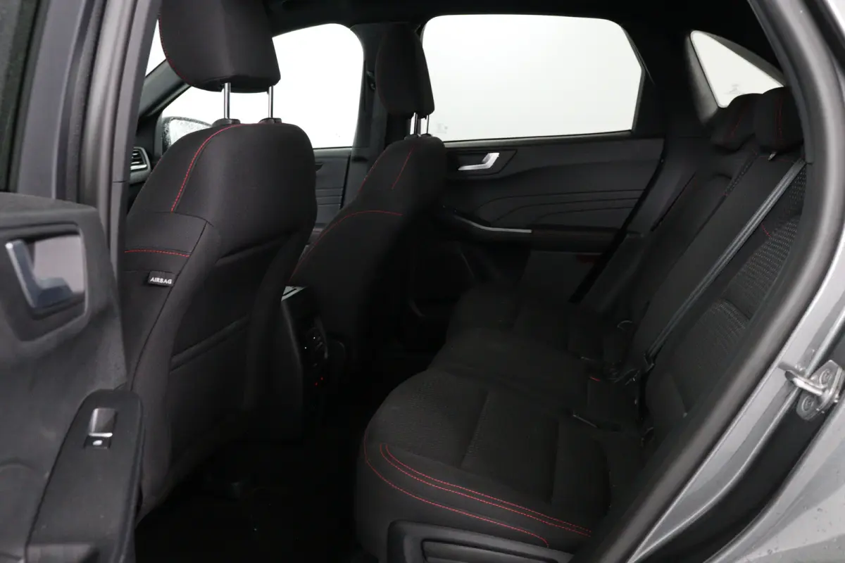 2.5 PHEV ST-Line | Dealer Onderhouden! | 1e Eigenaar! | Winterpack | Clima | Camera | Navi | Cruise Control | Parkeersensoren V+A | Keyless | Lichtmetalen Velgen